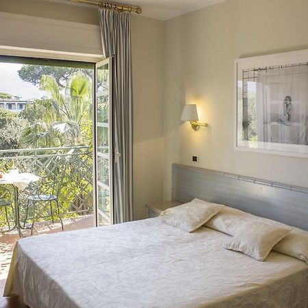 Hotel Mignon Forte dei Marmi Bagian luar foto
