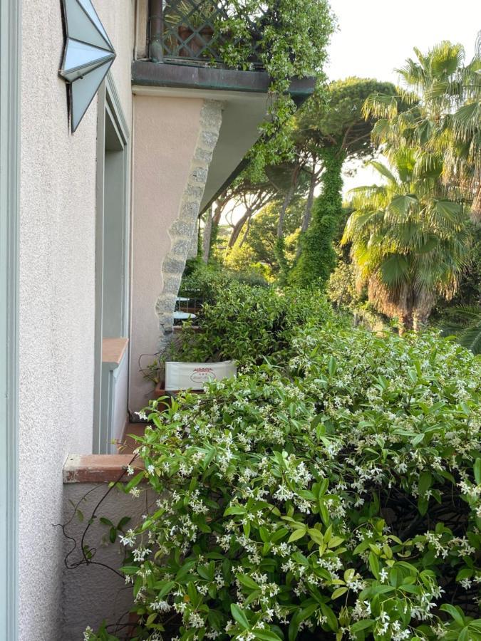 Hotel Mignon Forte dei Marmi Bagian luar foto