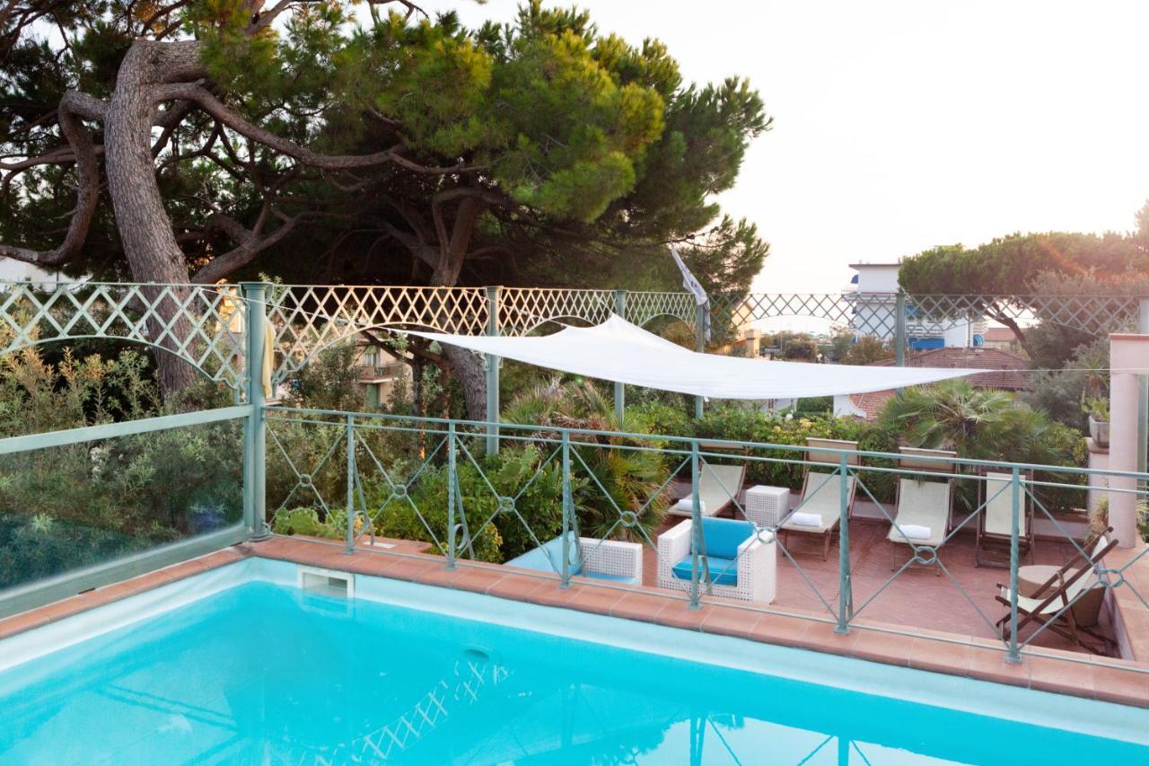 Hotel Mignon Forte dei Marmi Bagian luar foto