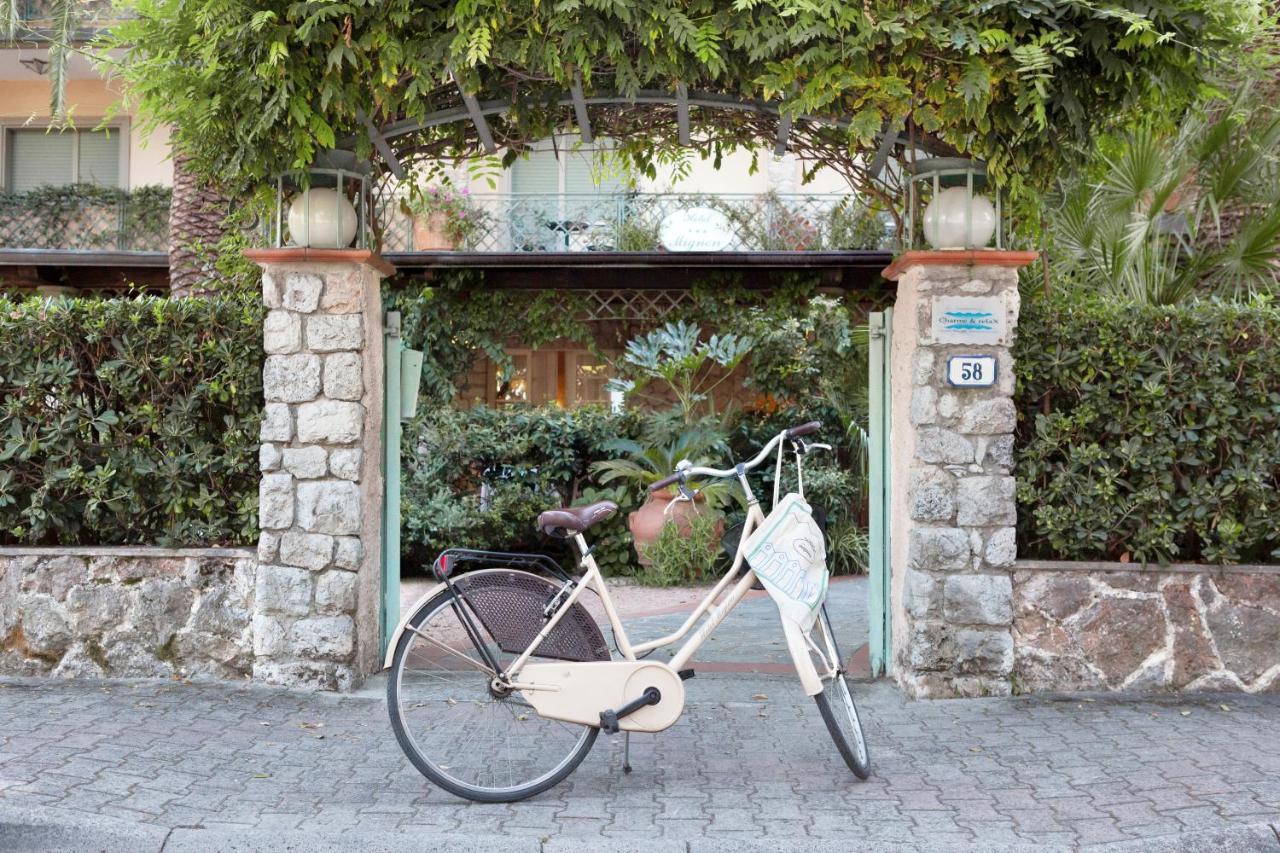 Hotel Mignon Forte dei Marmi Bagian luar foto